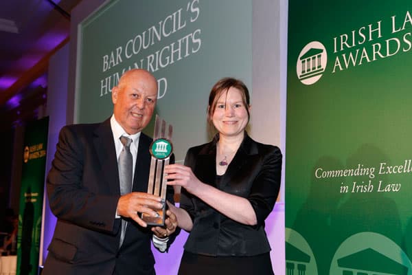 Justice Quirke presents the Bar Council’s Human Rights Award to Patricia Sheehy Skeffington at the third annual Irish Law Awards. The award was in recognition of the barristers who voluntarily represented the victims of the Magdalene Laundries.