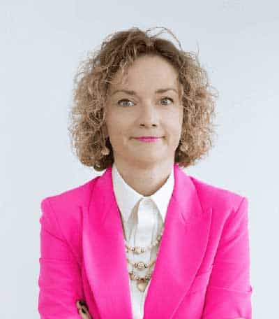 Iryna Manukovska Chief Marketing & Strategy Officer JEVERA