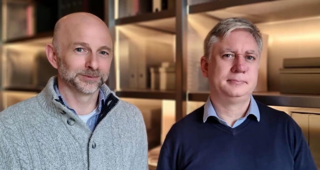 Pictured (L-R): Fiachra Ó Comhraí and Cormac Horan, CEO and co-founders of Bill Winner